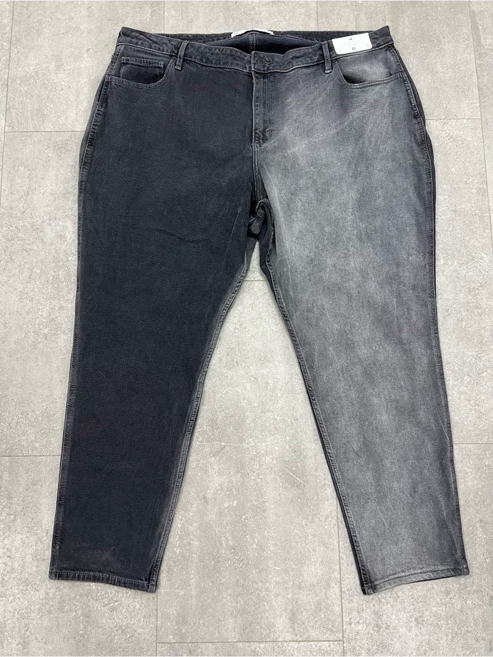 NWT Hollister Curvy High-Rise Mom Jeans Women’s 21L W35 L29 Black Gray Vintage